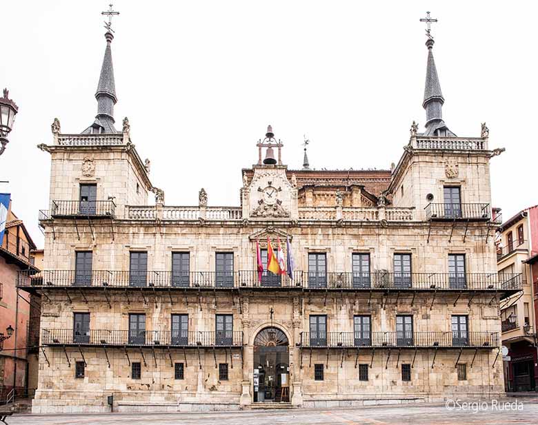 Plaza Mayor de León